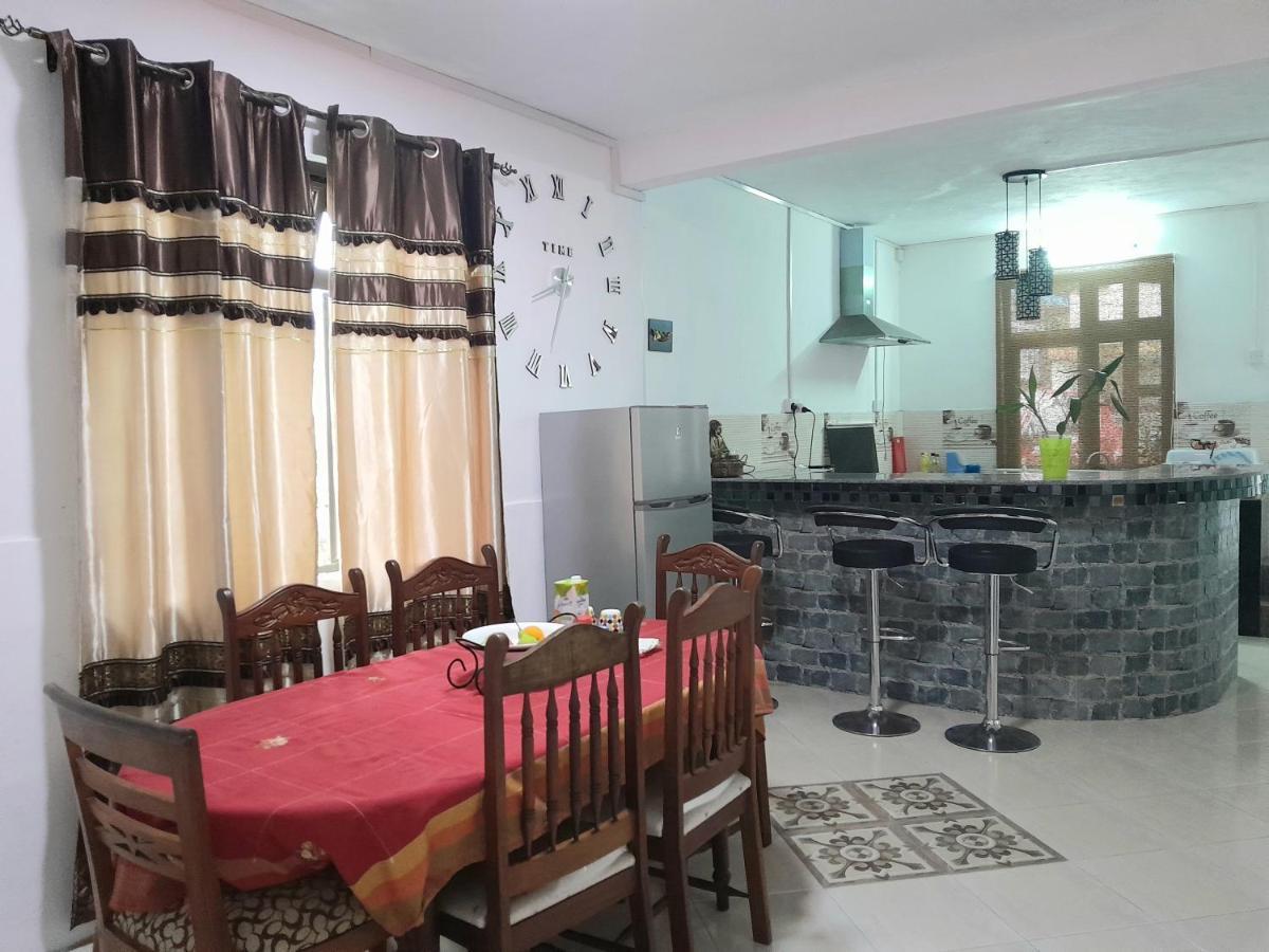 Holiday home Beautiful Affordable House - 5 Minutes From The Airport And 12 Minutes To Blue Bay Mon Tresor