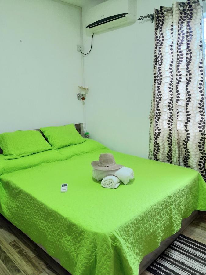 Holiday home Beautiful Affordable House - 5 Minutes From The Airport And 12 Minutes To Blue Bay *